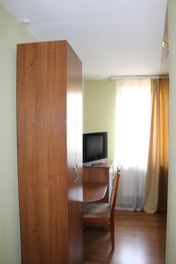 Готель ***Феєрія Tyachiv Exterior photo