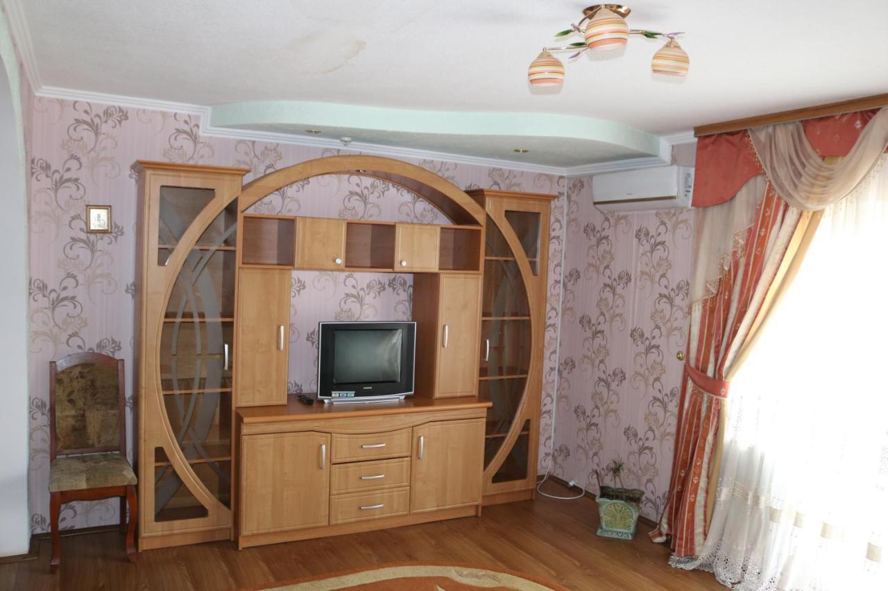 Готель ***Феєрія Tyachiv Exterior photo