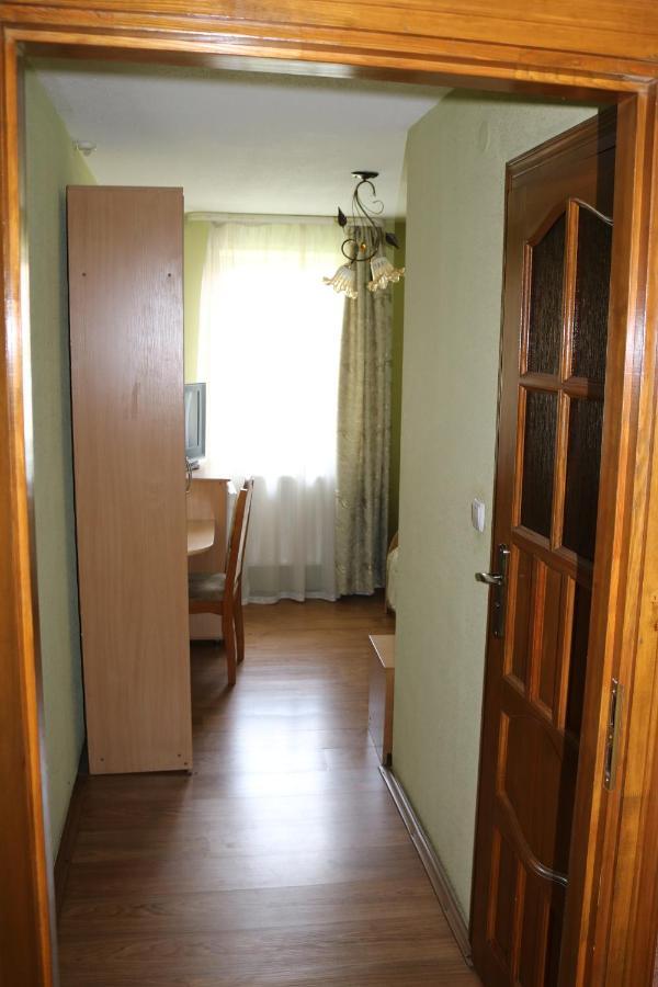 Готель ***Феєрія Tyachiv Exterior photo