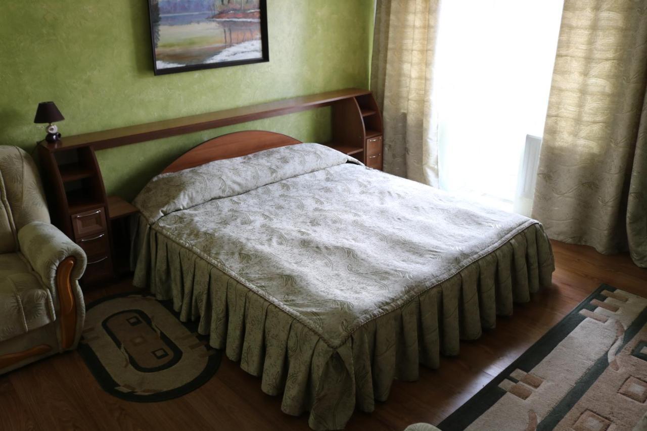 Готель ***Феєрія Tyachiv Exterior photo